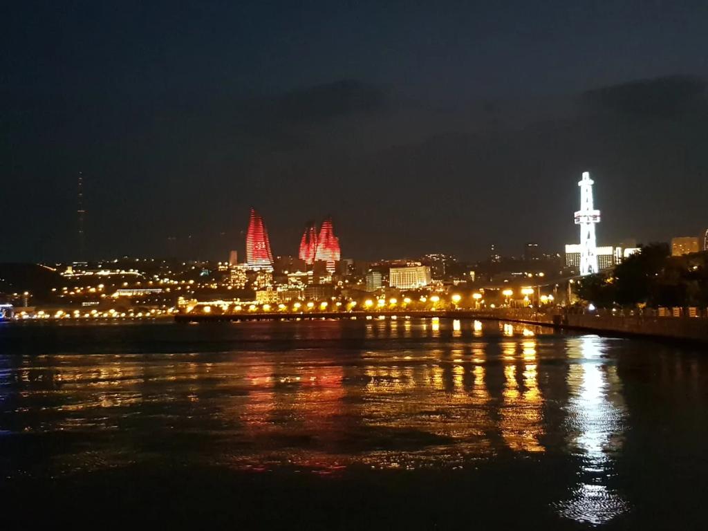 eSIM Baku - Compra datos de viaje prepago para Baku, Azerbaiyán
