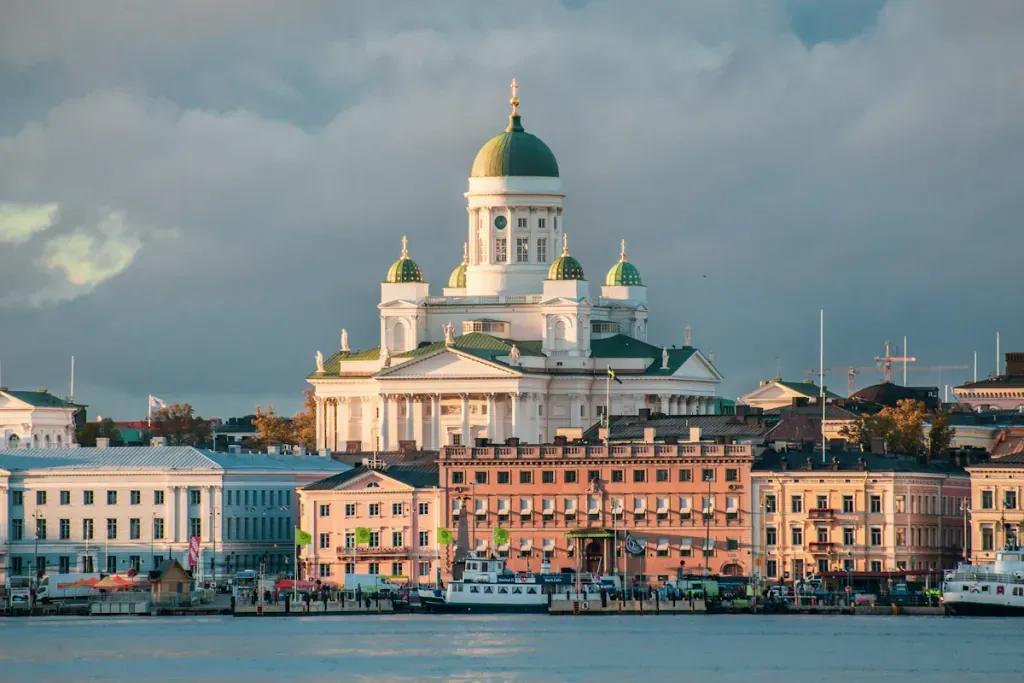eSIM Helsinki - Compra datos de viaje prepago para Helsinki, Finlandia