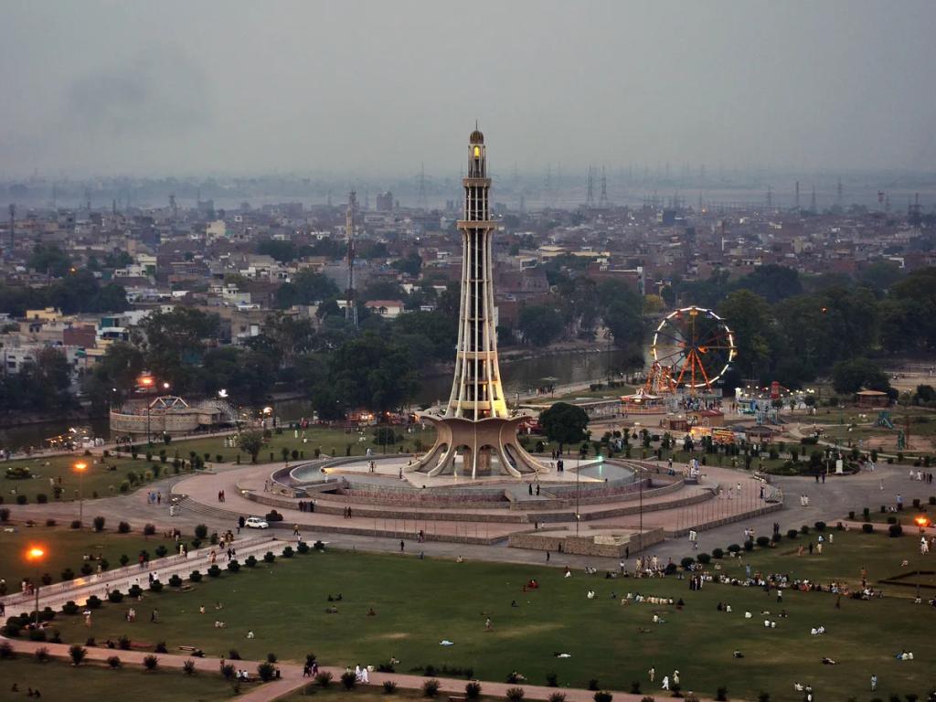 eSIM Lahore - Compra datos de viaje prepago para Lahore, Pakistán