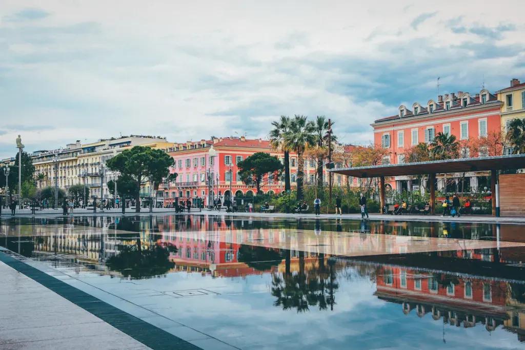 eSIM Nice - Compra datos de viaje prepago para Nice, Francia