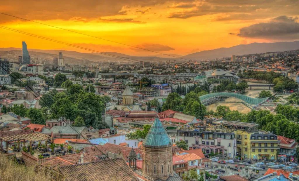 eSIM Tbilisi - Compra datos de viaje prepago para Tbilisi, Georgia