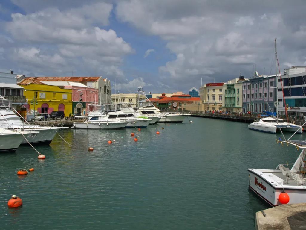Destino de viaje Barbados - Compra eSIM Barbados para internet móvil