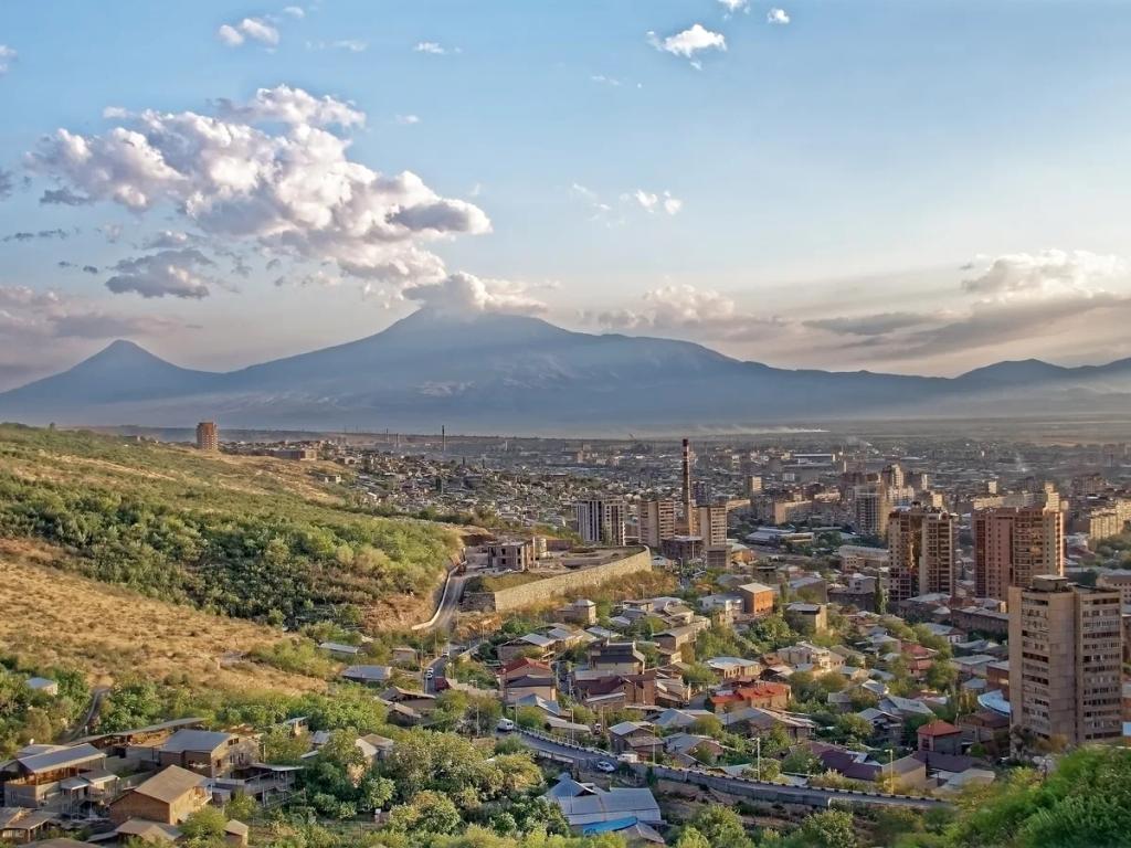 Destino de viaje Armenia - Compra eSIM Armenia para internet móvil