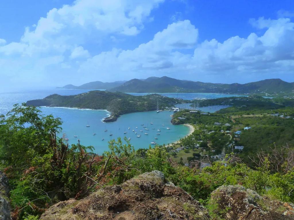 Destino de viaje Antigua y Barbuda - Compra eSIM Antigua y Barbuda para internet móvil